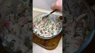 Салат с кальмарами и крабовыми палочками рецепты reels кальмар салат топ food [upl. by Joyann]