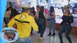 Bailando Roxana y Los Huasos Fachinys Unas Rancheritas de los Rivales de Chile en La Espuela [upl. by Ivan908]