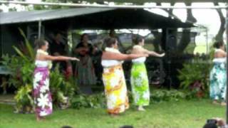 Hawaiitípico baile hawaiiano typical hawaiian dance [upl. by Airrat]