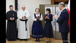 Seul Odznaczenia za rozwijanie współpracy polsko–koreańskiej [upl. by Naerol]