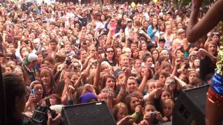 Shontelle Performs quotTShirtquot at the 2010 Old Port Festival [upl. by Etnovaj610]