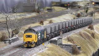 Heaton Lodge Junction  Britains Biggest Model Railway [upl. by Calvano]