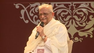 Ye Kaisa Ishq Hai Urdu Zabaan Ka I Gulzar I JashneRekhta 2016 [upl. by Pauiie]