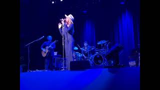 LeAnn Rimes  Blue LIVE  BERGENPAC [upl. by Moazami375]