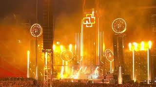 Sonne  RAMMSTEIN 4K Los Angeles 9242022 [upl. by Annaoj]