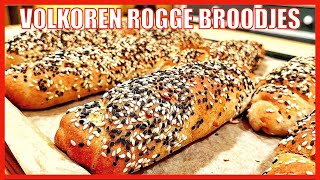 Versgebakken Volkoren Rogge Broodjes Een Recept om Van te Smullen [upl. by Soigroeg]