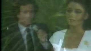 Julio Iglesias  LIVE  Hey rare TV show [upl. by Dorfman179]