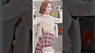 V Nancy Momoland 4k HD WhatsApp Status New Video blackpink kpopicon snowdropfinale trending bts [upl. by Namajneb]