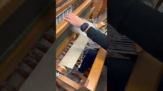 Weaving Overshot on a Leclerc 4shaft Loom [upl. by Shena359]