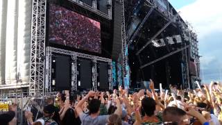 Martin Garrix  Animals Botnek Edit LIVE  Weekend Festival 2014 [upl. by Ahsiyt]