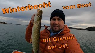 Winterhecht im Januar vom Boot auf dem Bielersee in der Schweiz fangen [upl. by Garwin]