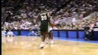 Penny Hardaway Dunks Alley Oop in Spectacular Fashion [upl. by O'Gowan]