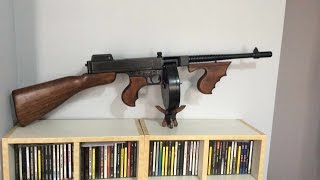 Unboxing Subfusil Thompson M1928A1 [upl. by Otreblon]