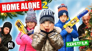 HOME ALONE 2 met de Zoete Zusjes De KERSTFILM van 2018 [upl. by Eceinaj]