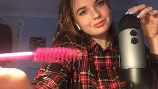 ASMR SPOOLIE NIBBLING AND MIC SCRATCHING [upl. by Acenahs]