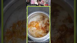 Chicken Bombay Biryani  Shan Bombay Biryani Masala Recipe with English Substitles [upl. by Lemart891]