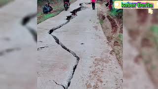 BARU SAJA  DETIK DETIKRUMAH ROBOH AKIBAT LONGSOR DAN PERGERAKAN TANAH DI CIANJUR [upl. by Axia870]