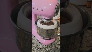 Smeg si hace buen helado smeg smeg50style kitchengadgets [upl. by Jaquelyn219]