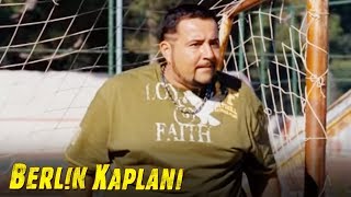 Berlin Kaplanı  Futbol Maçı [upl. by Friede]