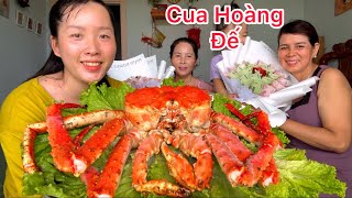 Hôm nay 2010 Đãi Bà Nội Bà Ngoại Ăn Cua Hoàng Đế Siêu To  Bối lần đầu ăn Cua siêu to ngocmaivlog [upl. by Pulsifer]