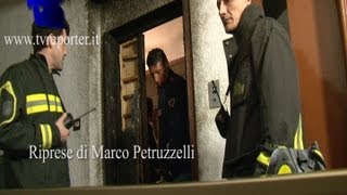 VOLANTE 113 INCENDIO APPARTAMENTO PERSONE INTOSSICATE SOCCORSE DAL 118 [upl. by Maharg]