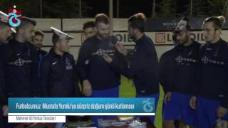 Futbolcumuz Mustafa Yumluya sürpriz doğum günü kutlaması [upl. by Arratoon312]