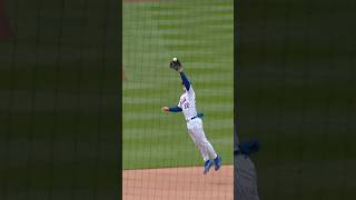 Amazing snag by Brett Baty 👀 mets baseball brettbaty [upl. by Richmond110]