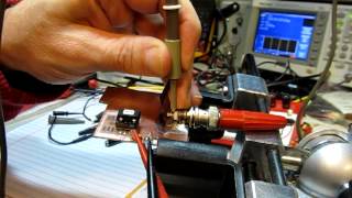 68 Oscilloscope Probe Ground lead length effects on signal quality [upl. by Lemrahc]